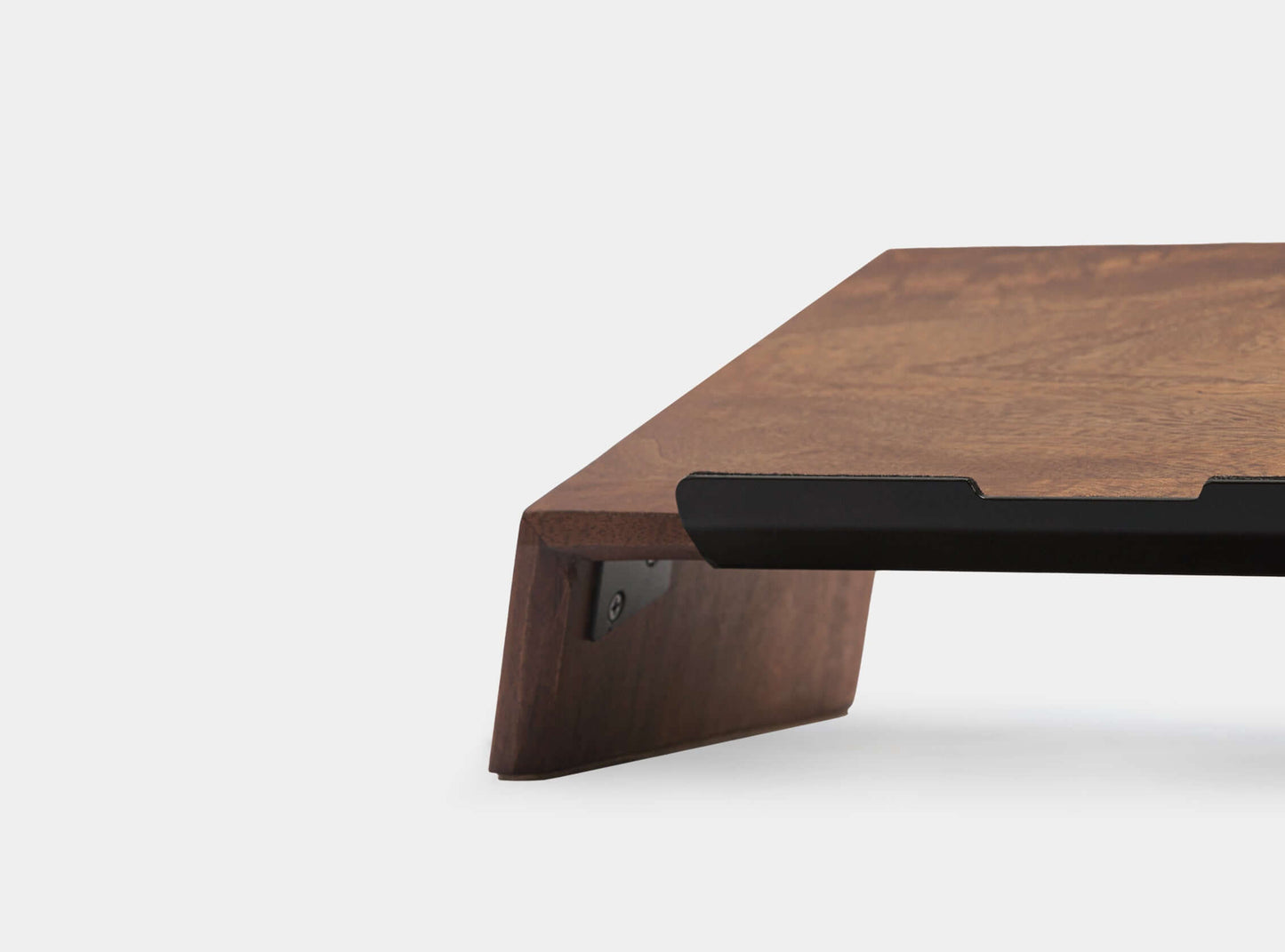 Smoked Walnut | wooden laptop stand – close‑up of matte walnut grain finish