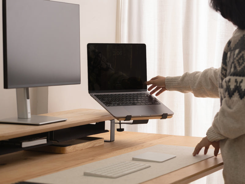 Natural Ash | Any metal | wooden laptop Mount on a Setup Station