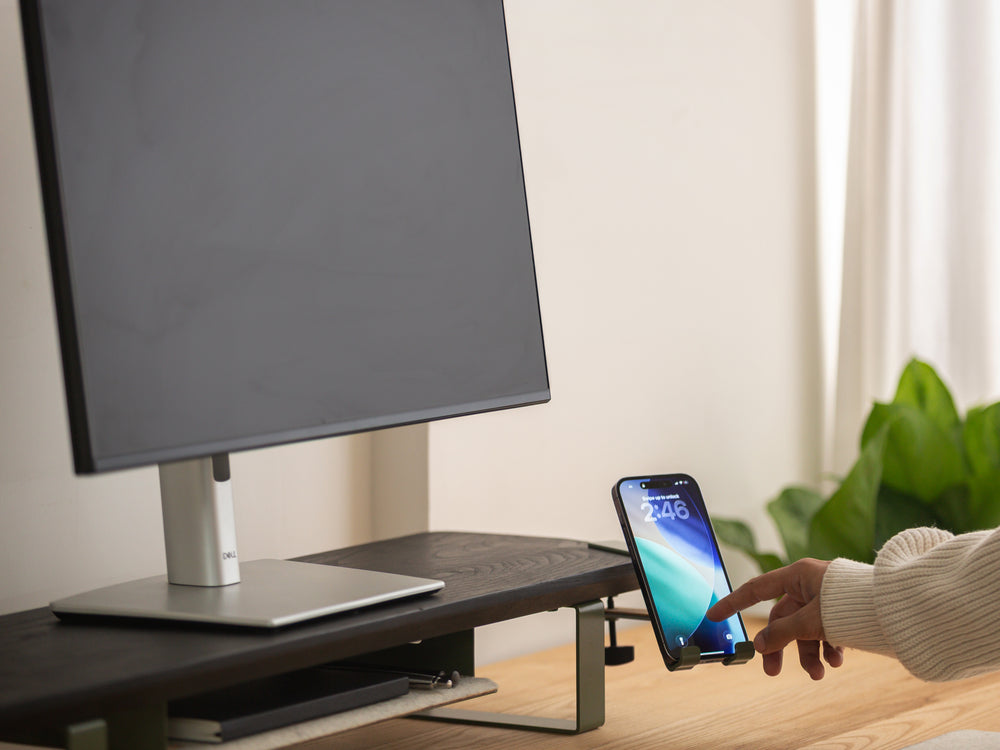 All Metal | Phone Mount Lifestyle