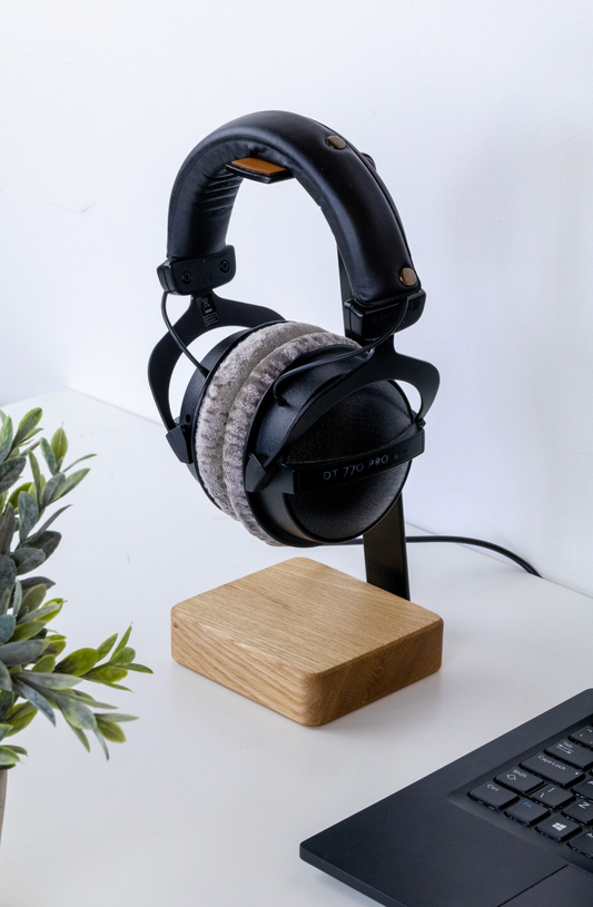 Headphone stand